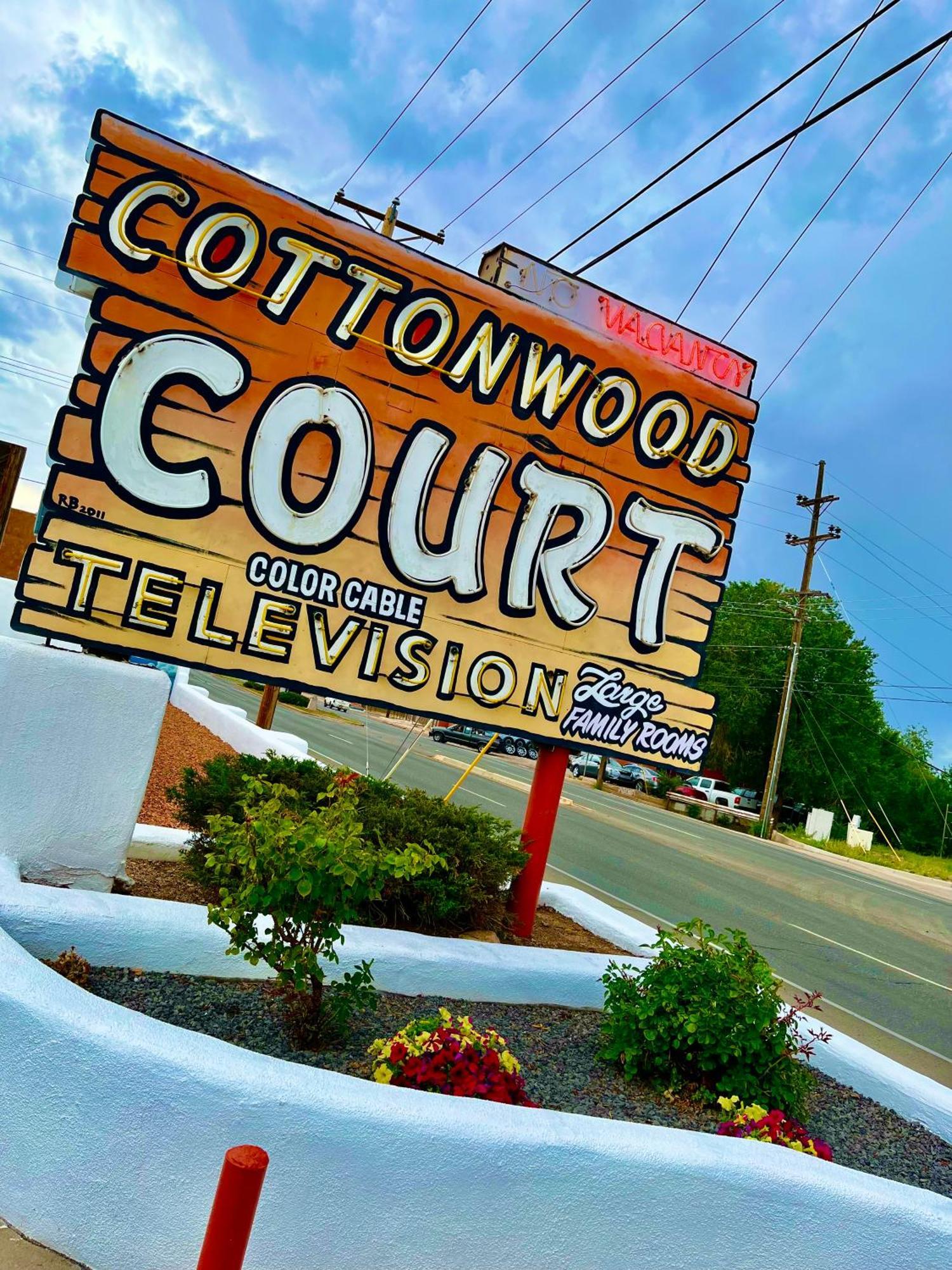 Cottonwood Court Motel Santa Fe Bagian luar foto