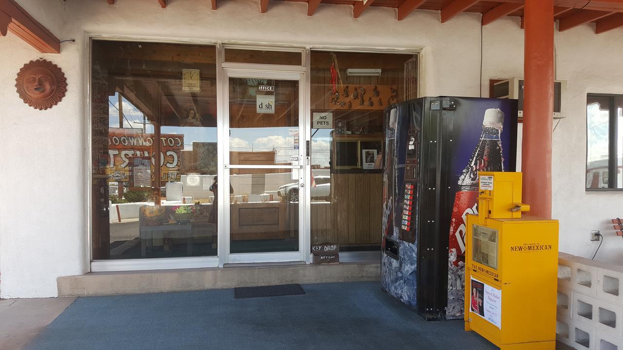 Cottonwood Court Motel Santa Fe Bagian luar foto
